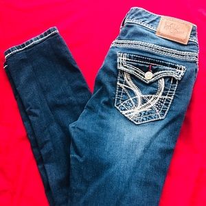 Dark denim skinny jeans